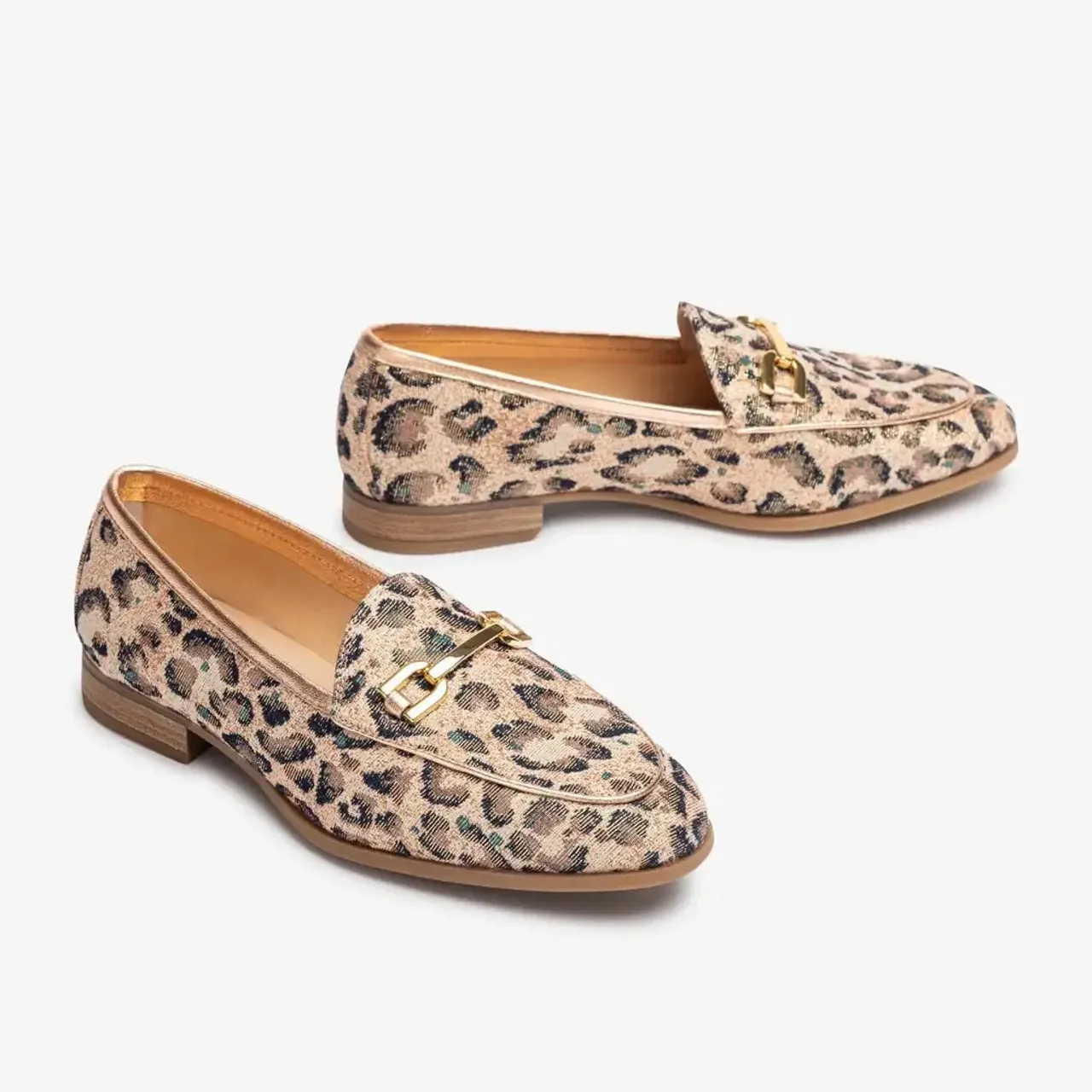 Unisa Dalcy Coral Ball Multicolor Loafer